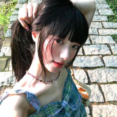 想被拥抱的12个女人